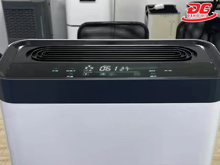 bảng điều khiển của Kumisai KMS-D60