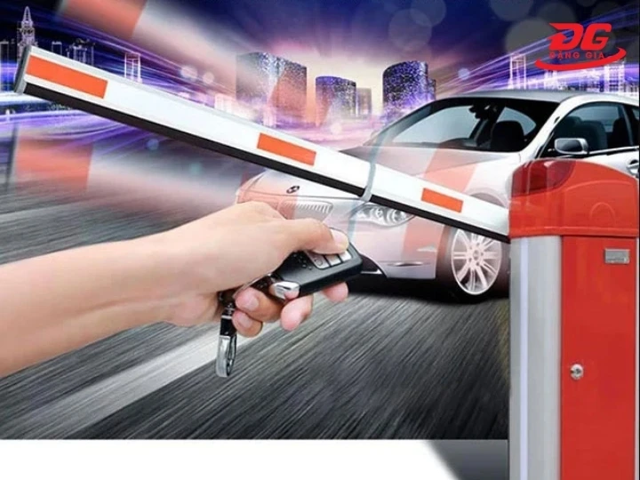 Cổng barie Baisheng BS-3306 có thể điều khiển từ xa