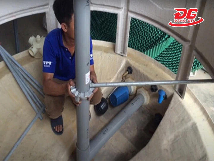 Hệ thống đường ống Tháp giải nhiệt Kumisai KMS 300RT 4cell 2 tổ