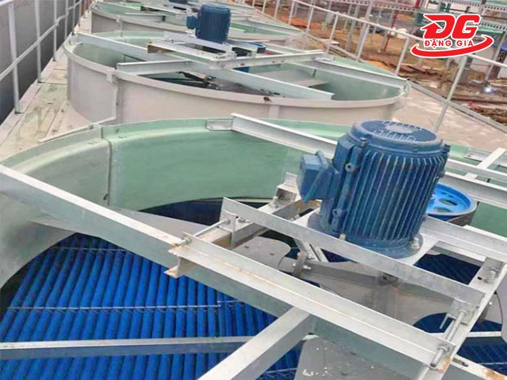 Ưu thế Tháp giải nhiệt Kumisai KMS 300RT 4cell 2 tổ