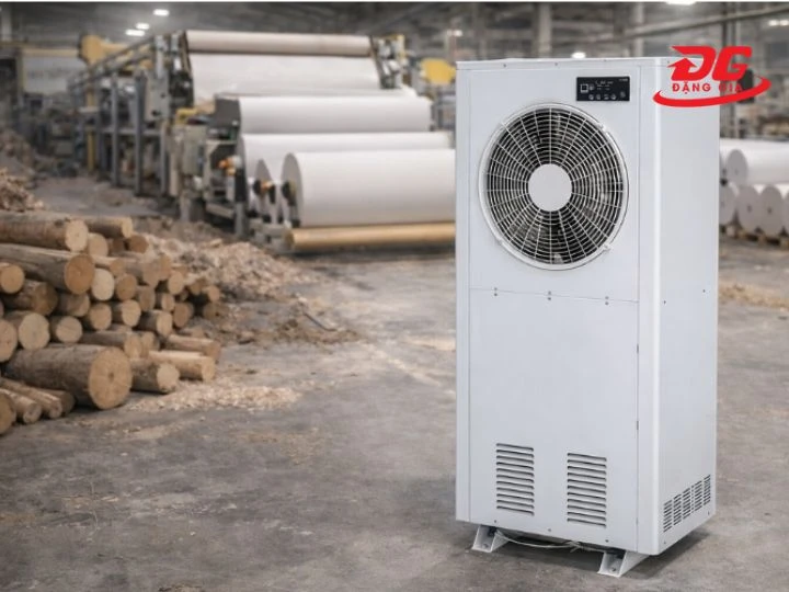 FujiE HM-6180EB được đặt ở trong nhà xưởng sản xuất