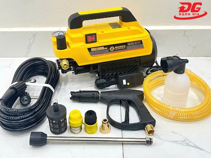 Máy rửa xe mini Momen MO2000Pro