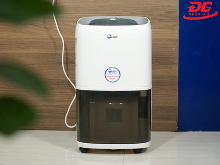 Máy hút ẩm 18 lít FujiE HM-918EC