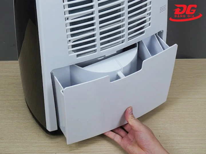 Xả nước máy hút ẩm dân dụng Fujie HM-PD10