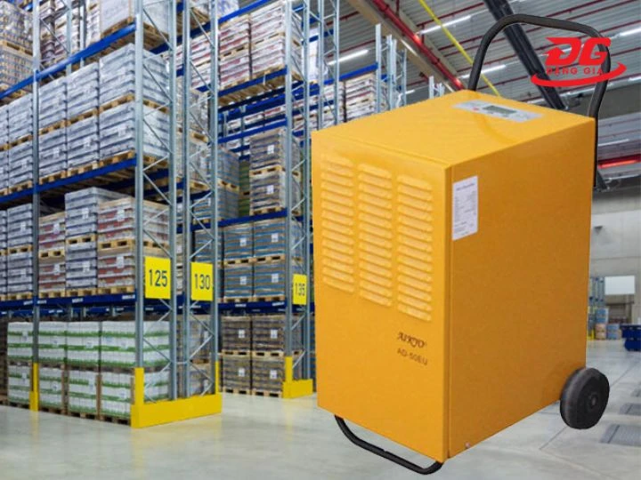 Aikyo AD-50EU có cả khả năng tự chỉnh hoạt động theo cài đặt độ ẩm