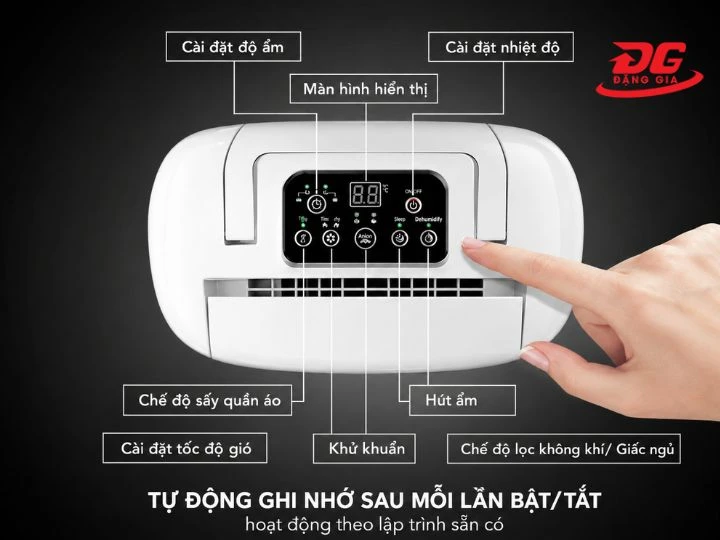 Máy trang bị nhiều tiện ích như hẹn giờ, cài đặt độ ẩm